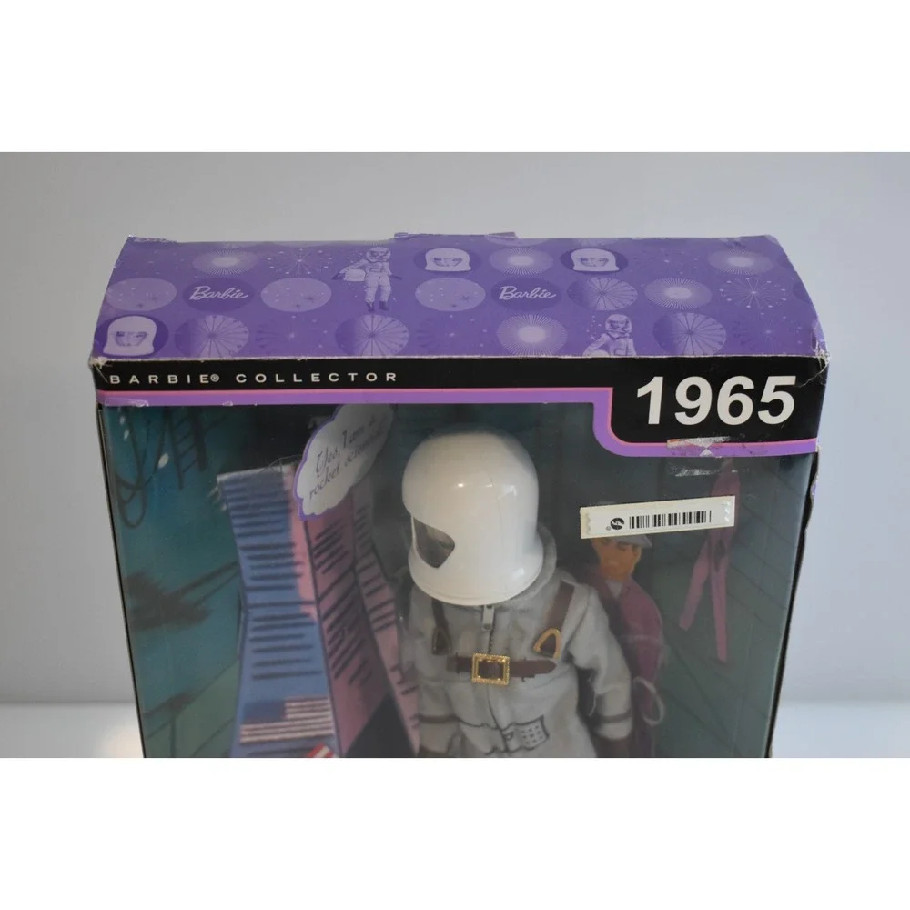 2009 Barbie My Favorite Career Astronaut Rocket Scientist 1965 Reproduction 4474